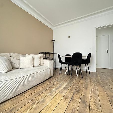Le Voltaire Apartment - Paris Center Buitenkant foto