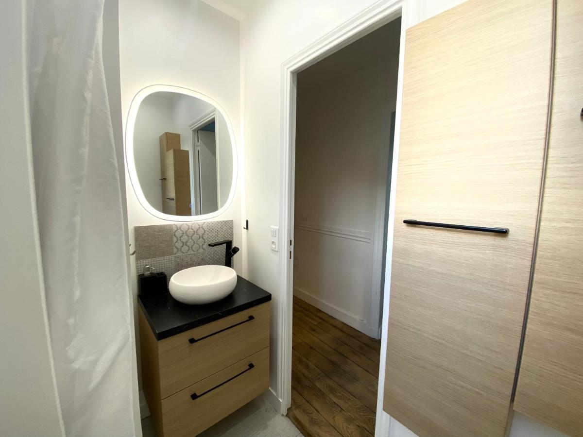 Le Voltaire Apartment - Paris Center Buitenkant foto
